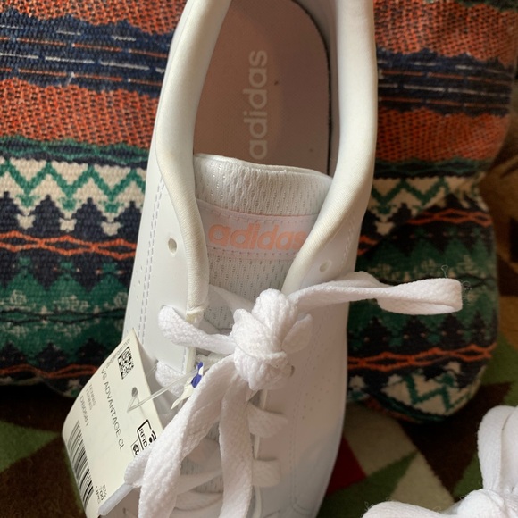 Adidas Advantage White Sneakers/ Out of Stock - Picture 4 of 4